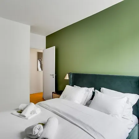 Daire Design Pour 6 Personnes By Weekome Paris